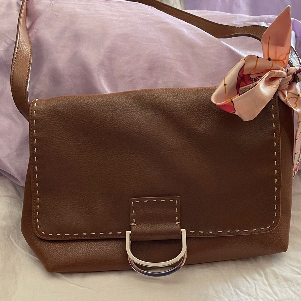 Liz Claiborne Brown Vegan Leather Shoulder Bag - Picture 1 of 6